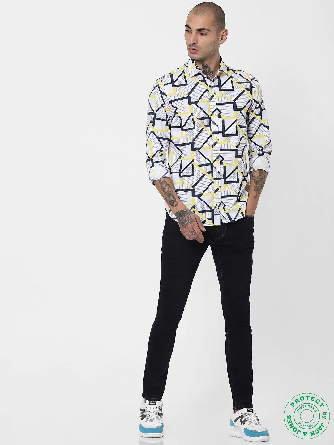 White Abstract Print Full Sleeves Shirt - Image 6