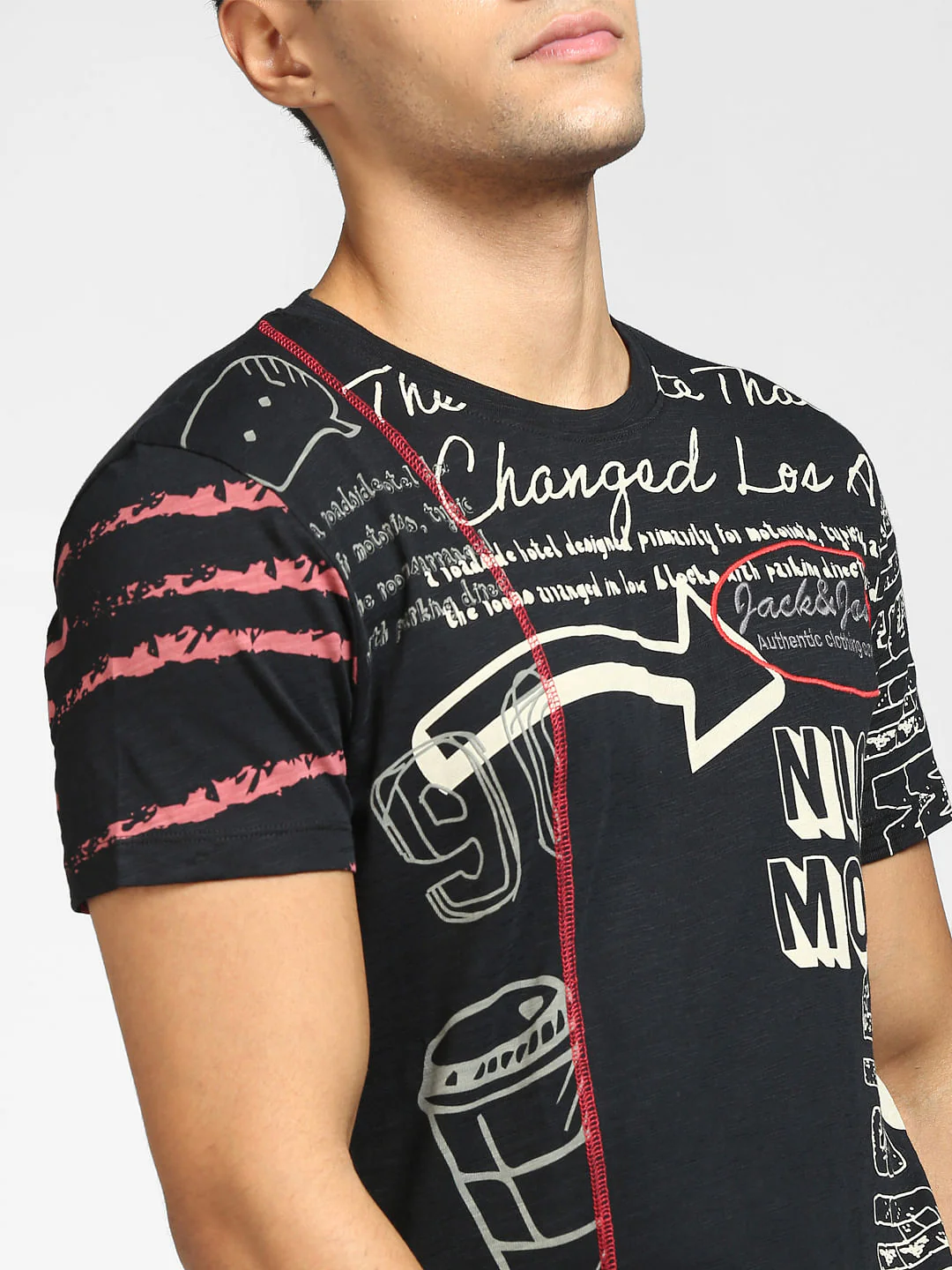 Black Graphic Print Crew Neck T-shirt - Image 5