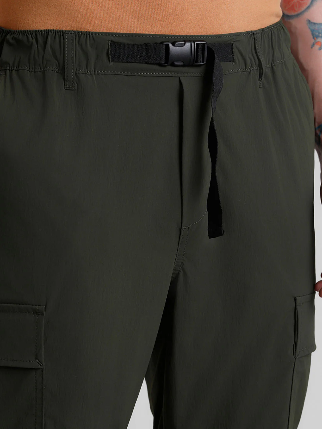 Green Mid Rise Cargo Pants - Image 4