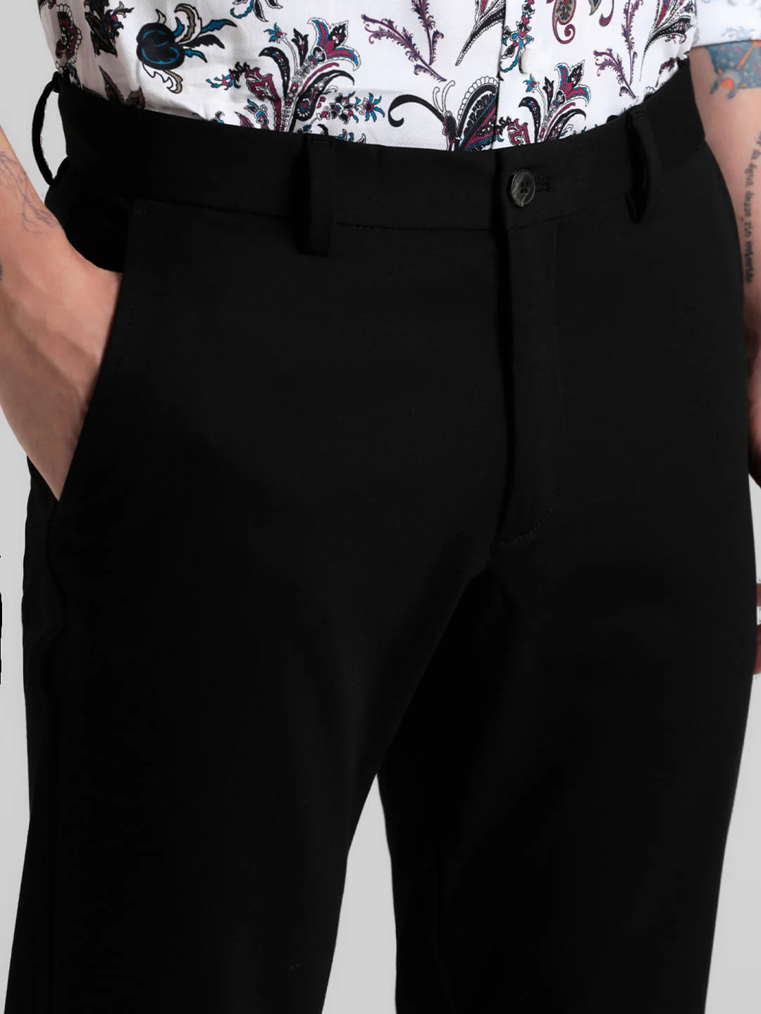 Black Mid Rise Slim Fit Chinos - Image 4