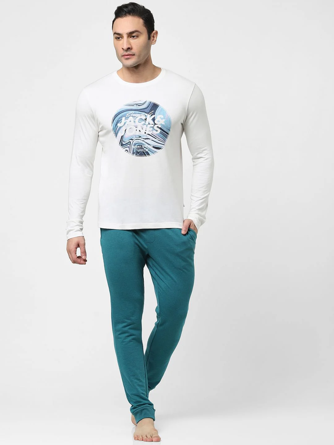 White Full Sleeves Crew Neck T-shirt - Image 6