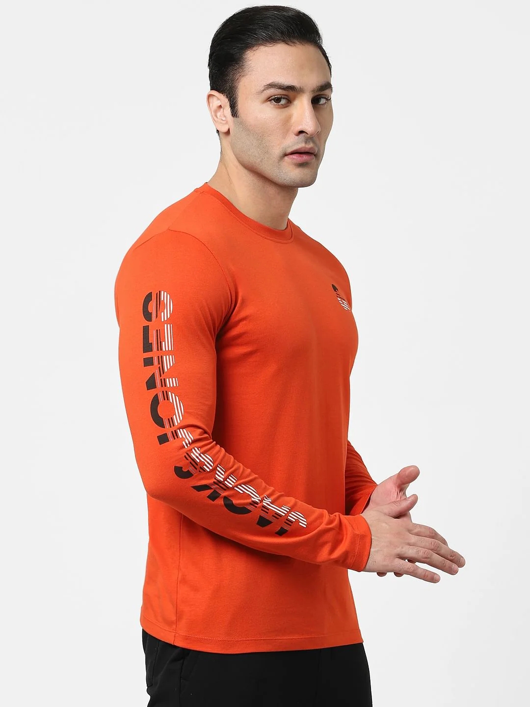 Red Full Sleeves Crew Neck T-shirt - Image 3