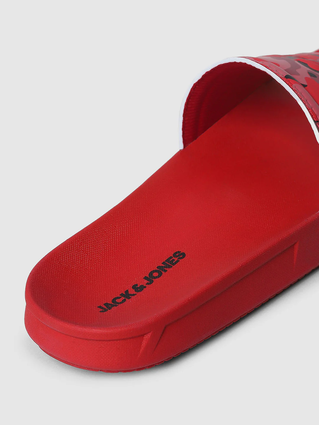 Red Camo Print Sliders - Image 8