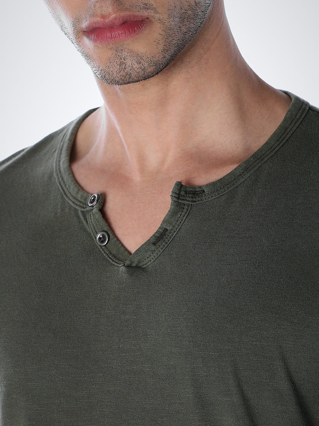 Split Neck Cotton T-shirt - Green - Image 5