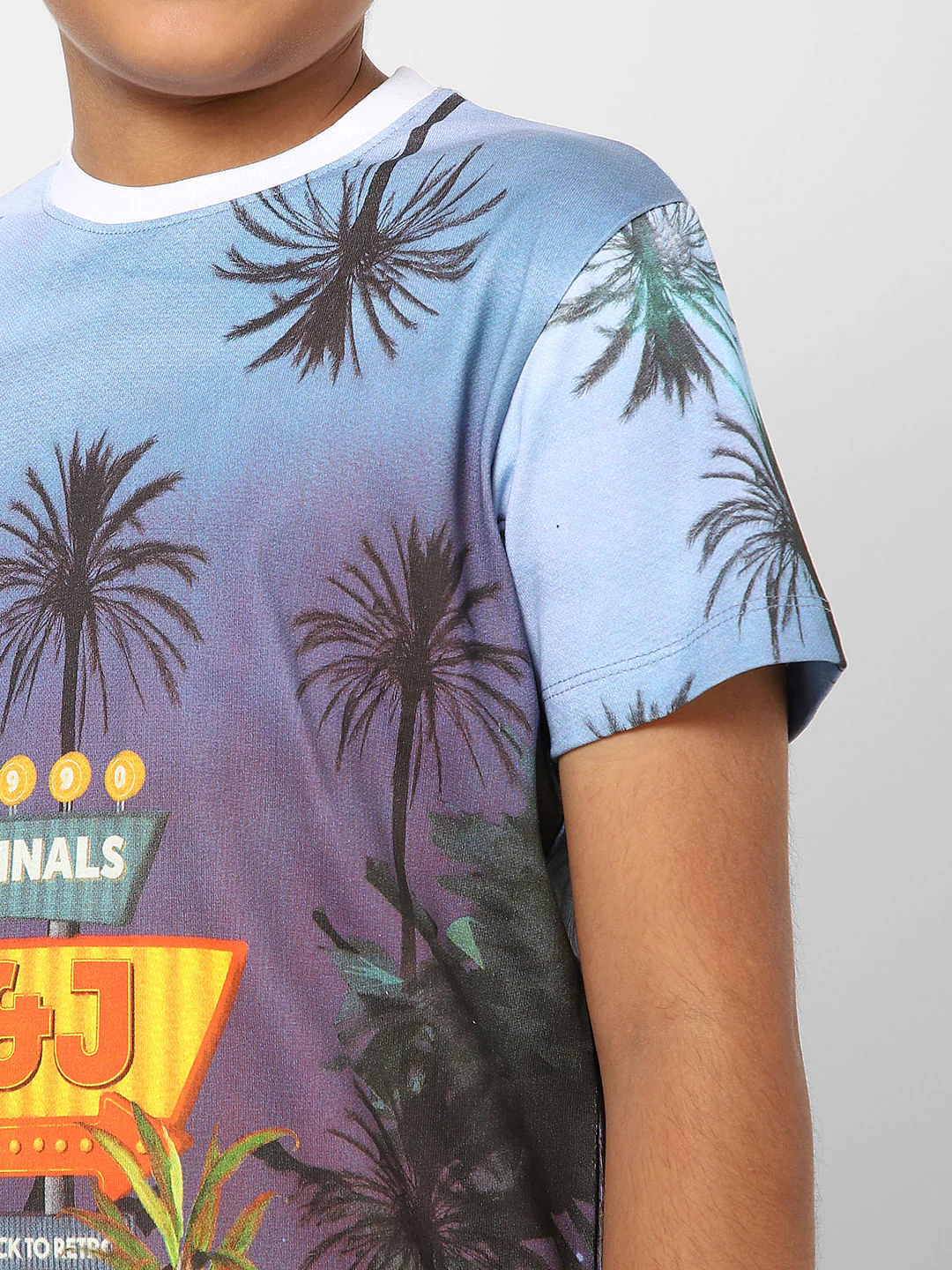 Boys Blue Printed Crew Neck T-shirt - Image 5