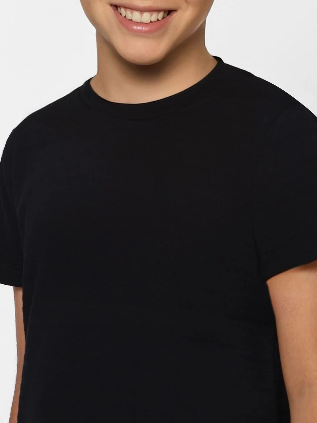 Boys Black Crew Neck T-shirt - Image 5