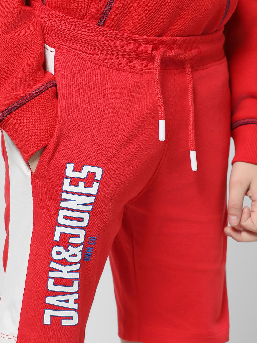 Red Mid Rise Colourblocked Shorts - Image 4