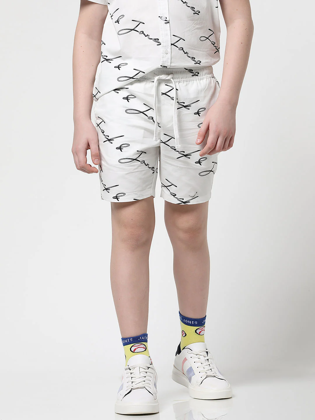 Boys White Logo Print Co-ord Set Shorts - Image 2