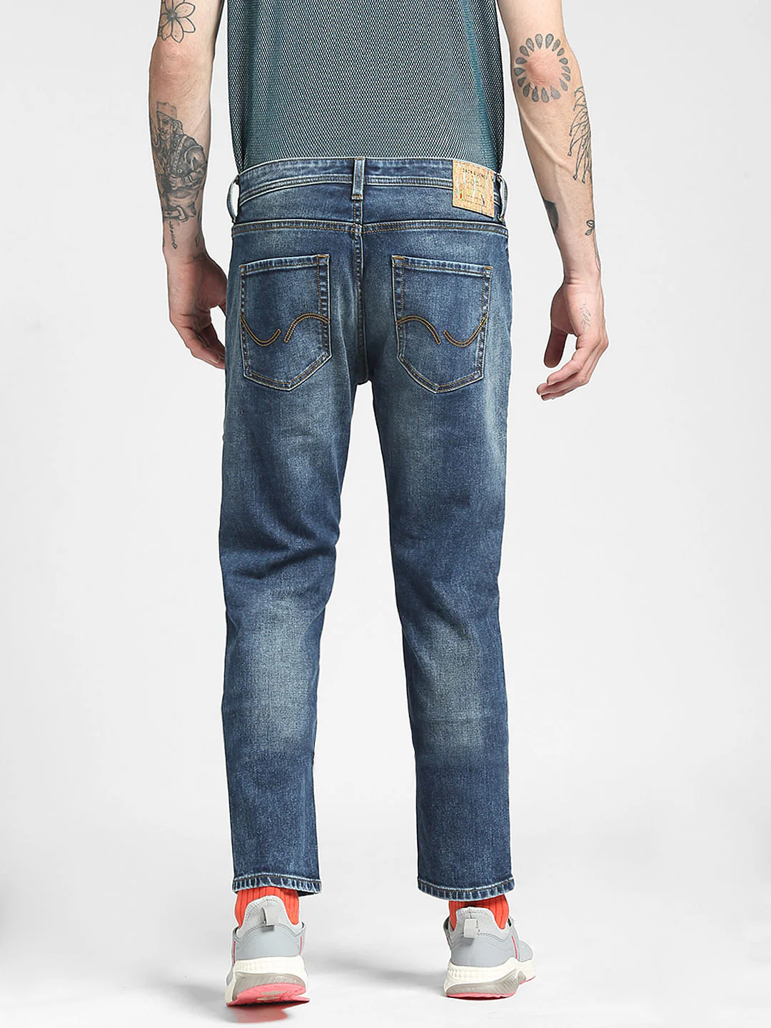 Blue Low Rise Tim Anti Fit Jeans - Image 4