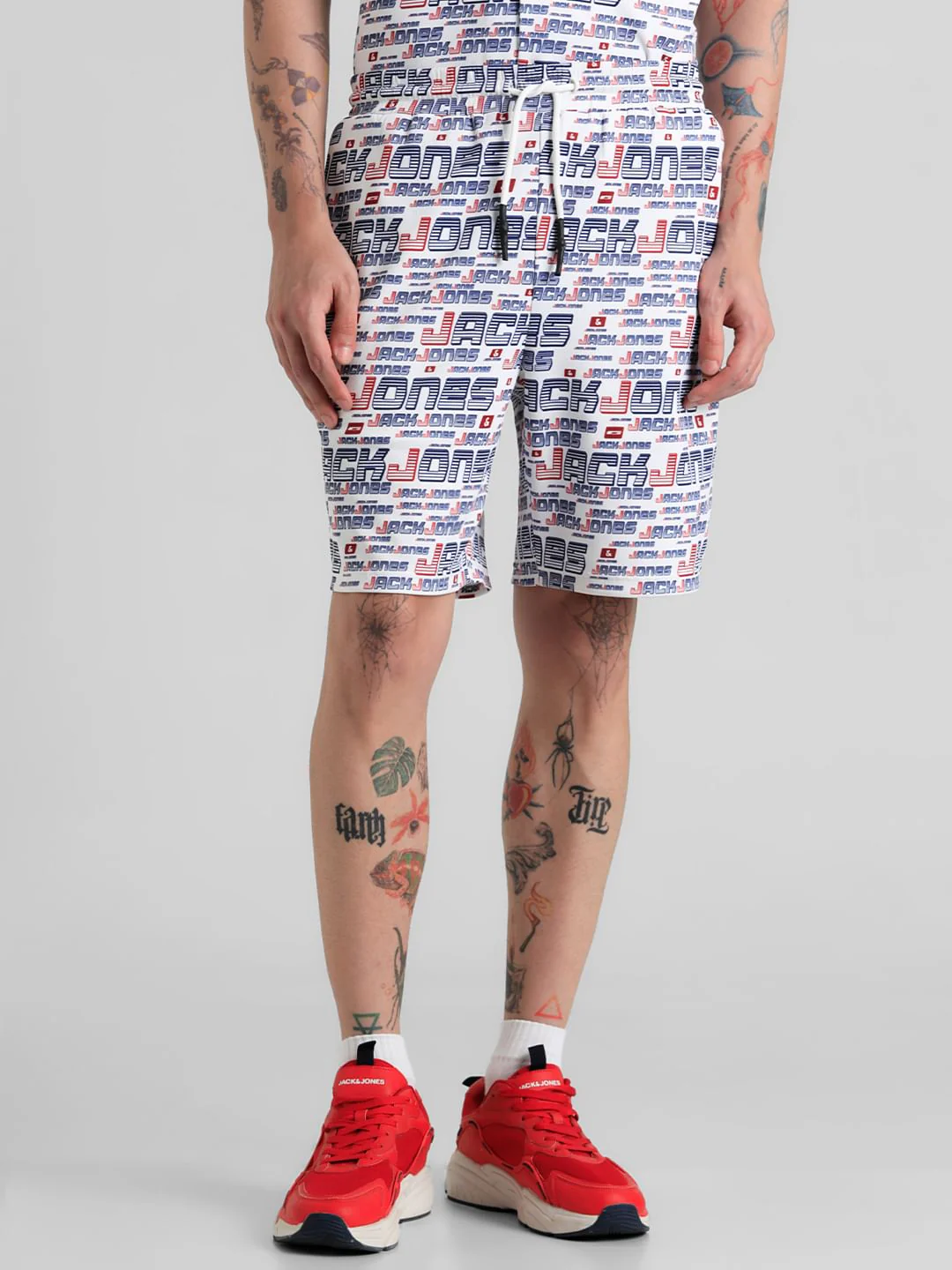 URBAN RACERS by JACK&JONES WHITE LOW RISE PRINTED SHORTS