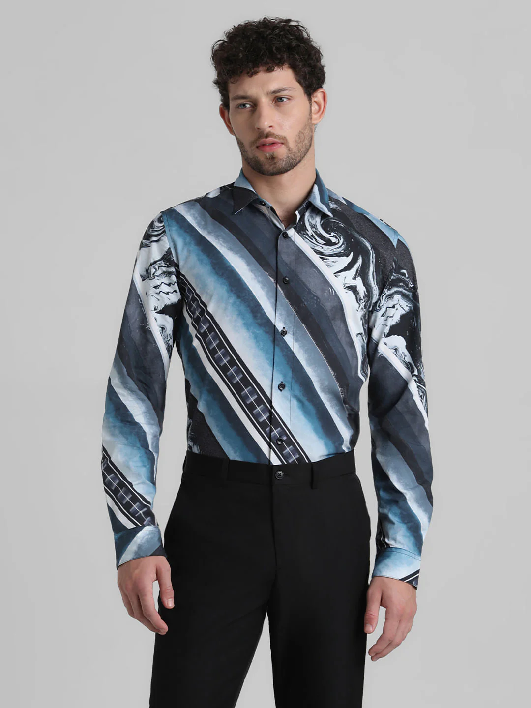 Black Printed Full Sleeves Shirt - Image 2