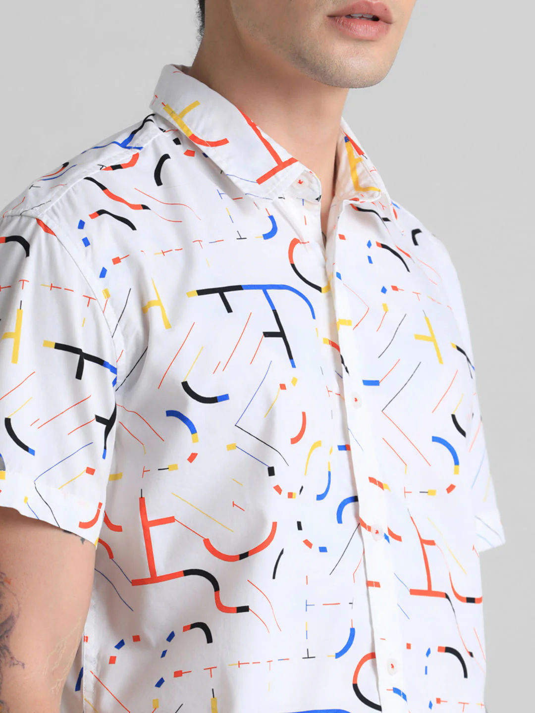 URBAN RACERS by JACK&JONES WHITE PRINTED SHORT SLEEVES SHIRT - Image 5