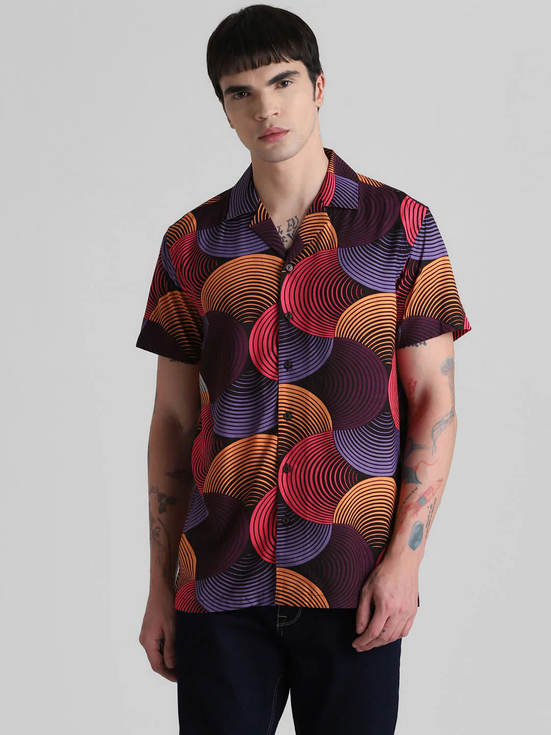 Black Abstract Print Short Sleeves Shirt - Image 2