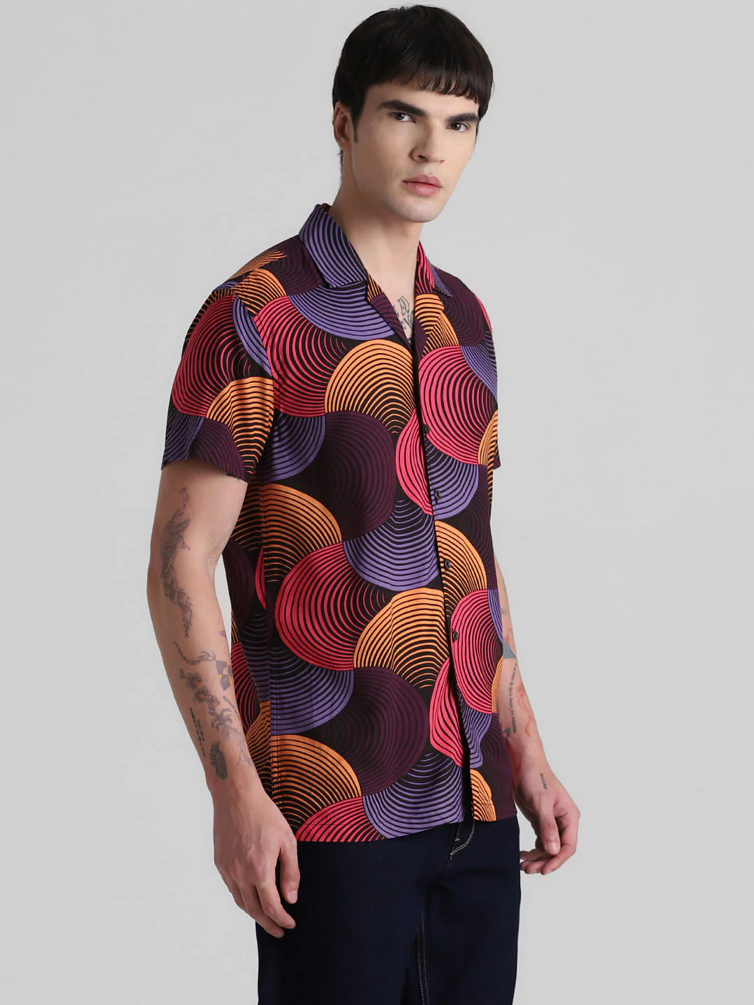 Black Abstract Print Short Sleeves Shirt - Image 3