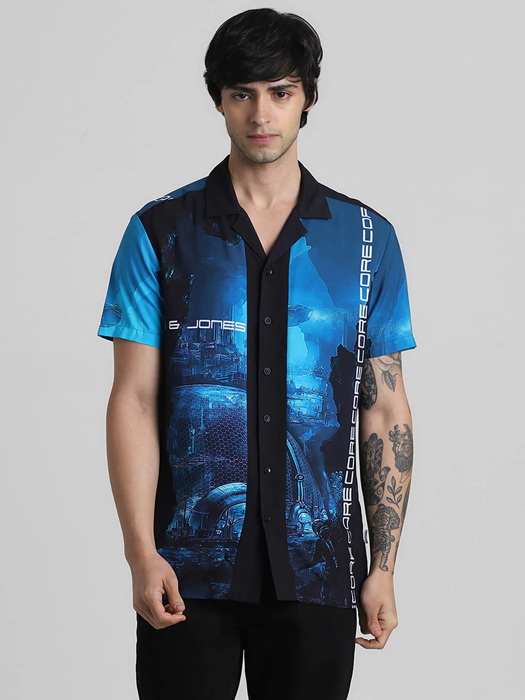 Blue Printed Short Sleeves Shirt