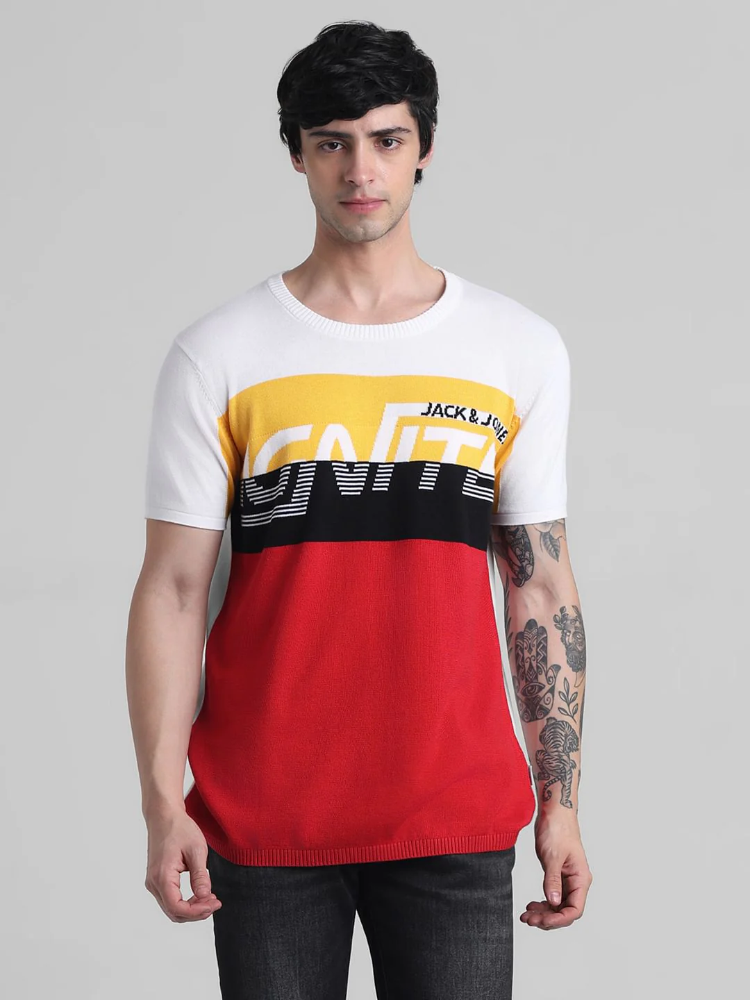 Red Colourblocked Knitted T-shirt - Image 2