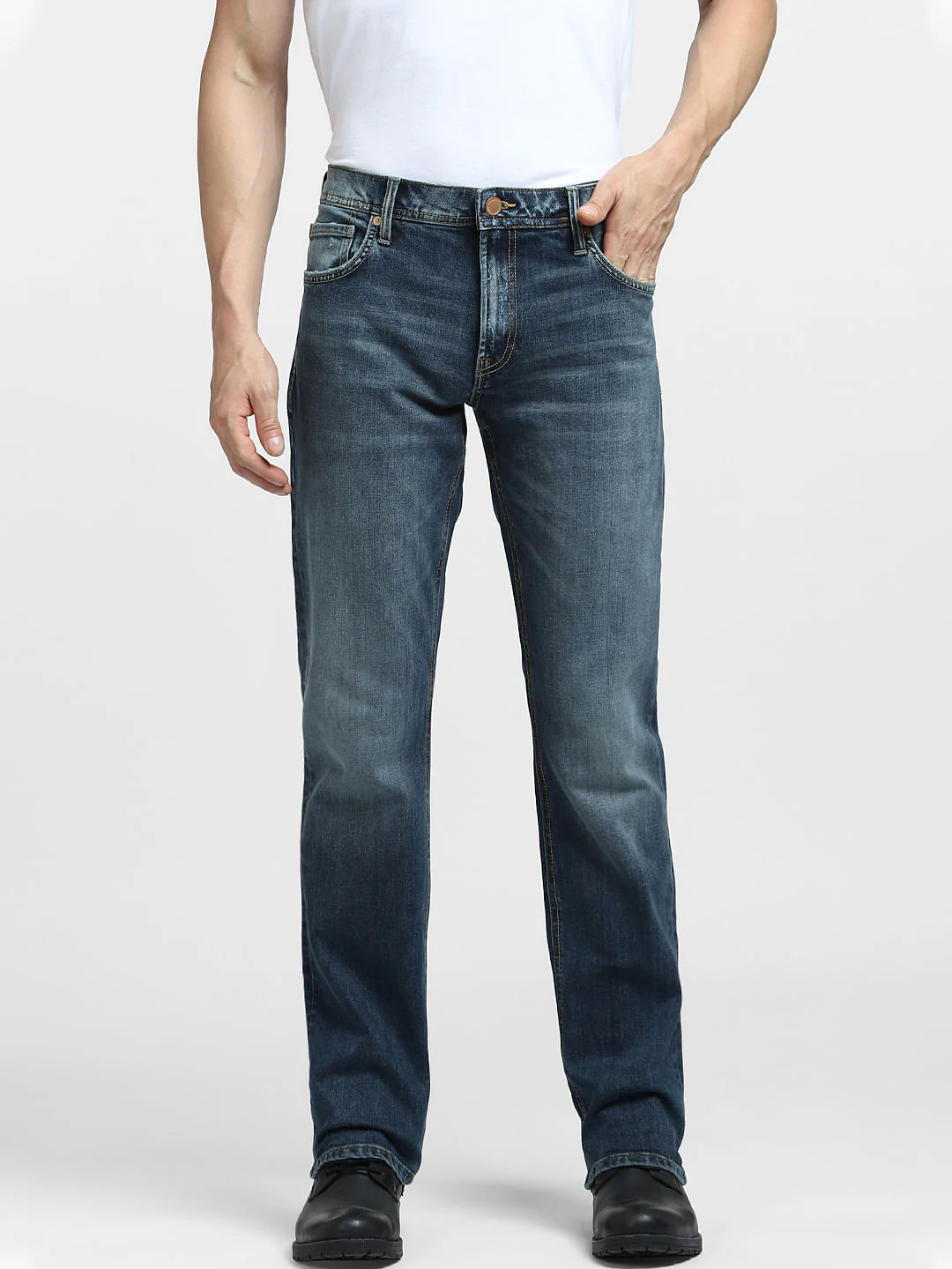 Blue Mid Rise Clark Regular Fit Jeans - Image 2
