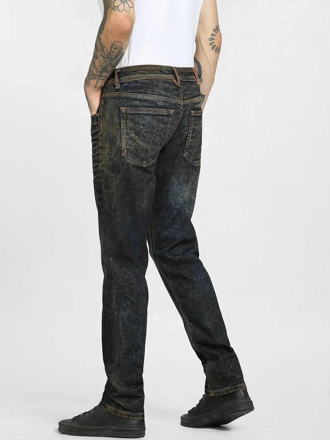 Blue Low Rise Tim Anti Fit Jeans - Image 4