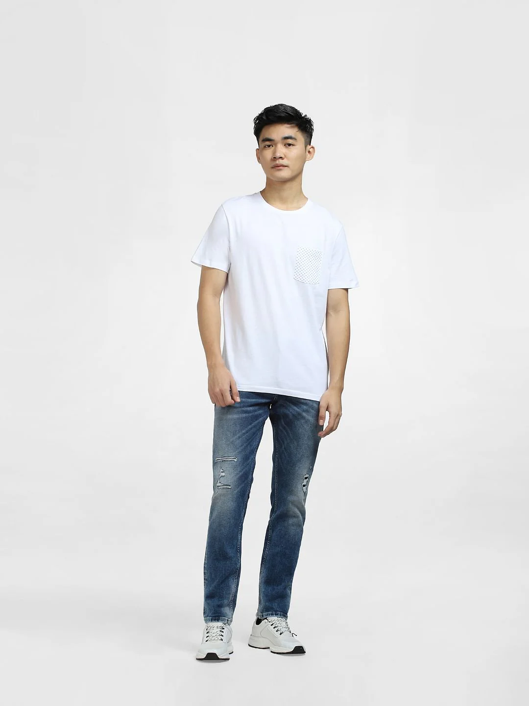 White Crew Neck T-shirt - Image 6