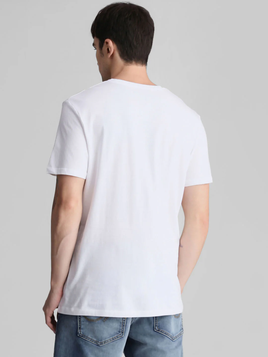 White Graphic Print Crew Neck T-shirt - Image 4
