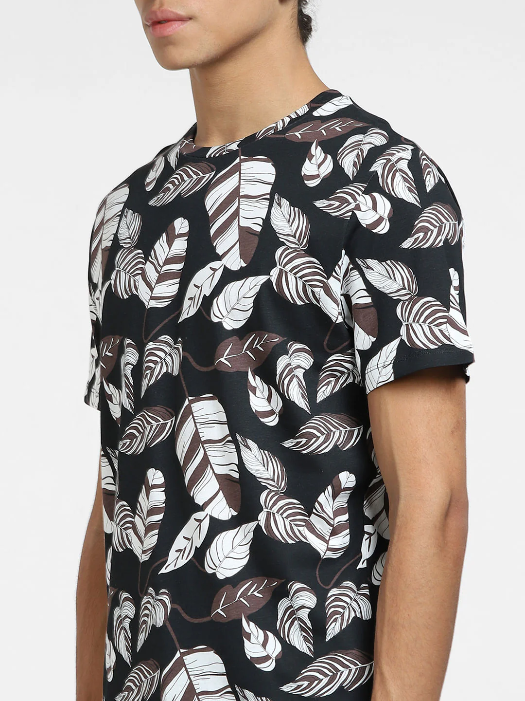 Black All Over Print Crew Neck T-shirt - Image 5