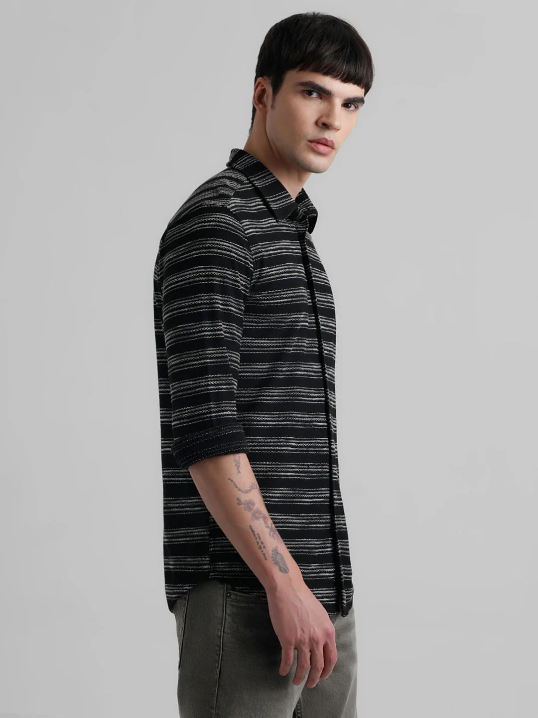 Black Embroidered Full Sleeves Shirt - Image 3