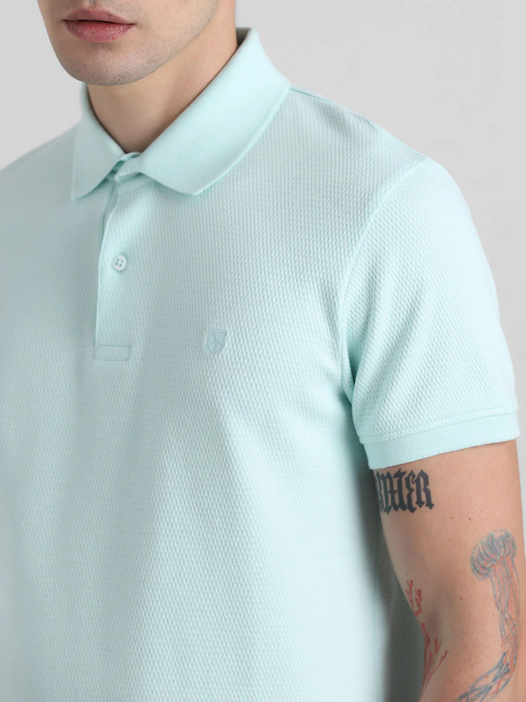Light Green Textured Polo T-shirt - Image 5