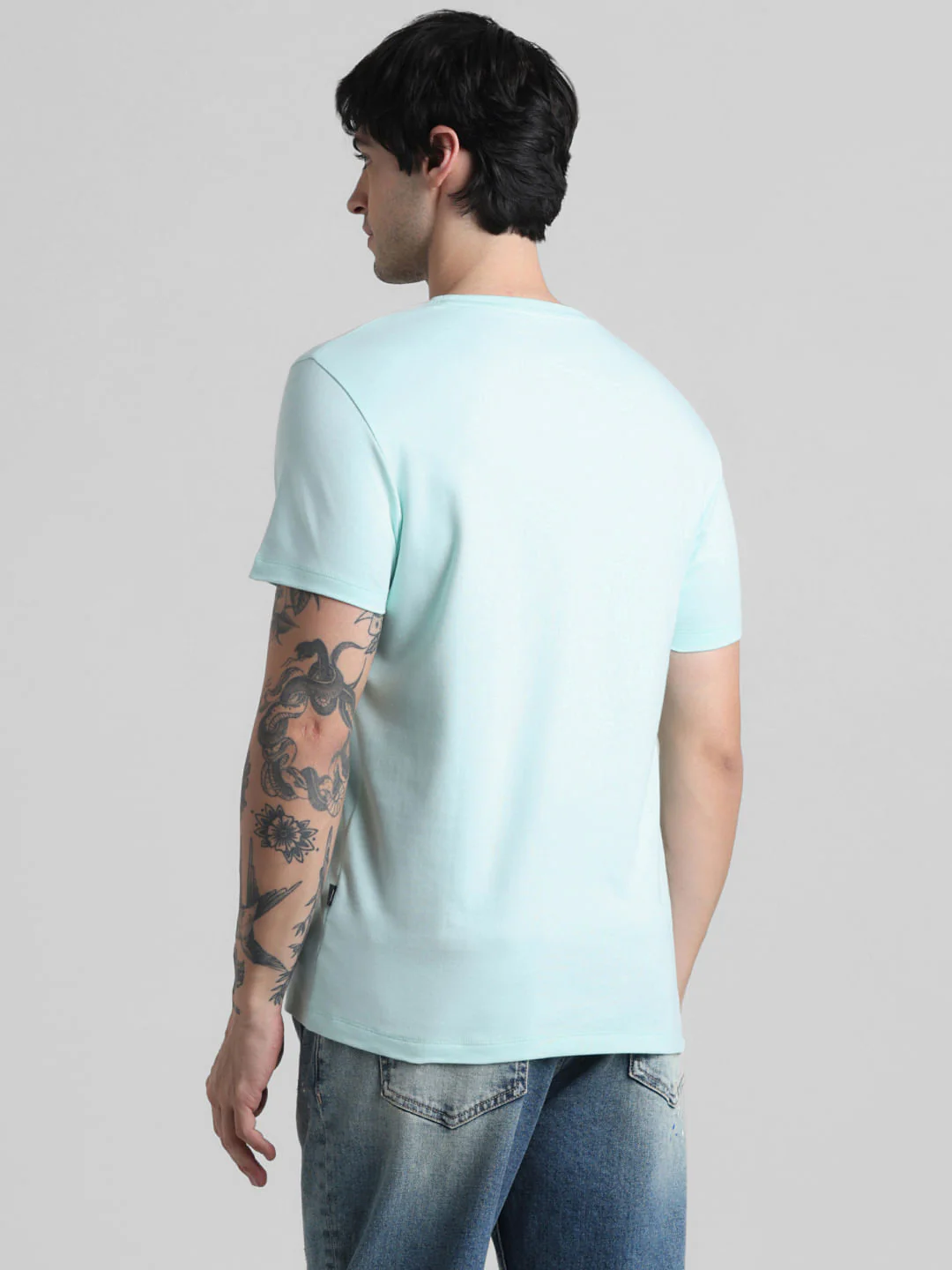 Light Green Crew Neck T-shirt - Image 4