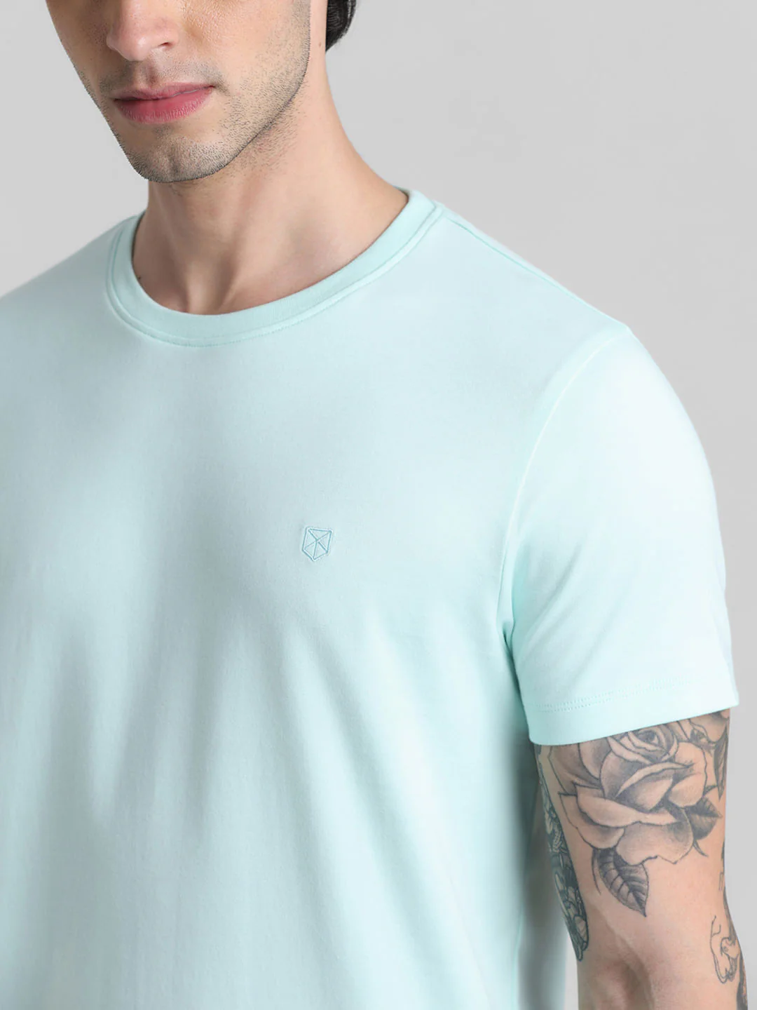 Light Green Crew Neck T-shirt - Image 5