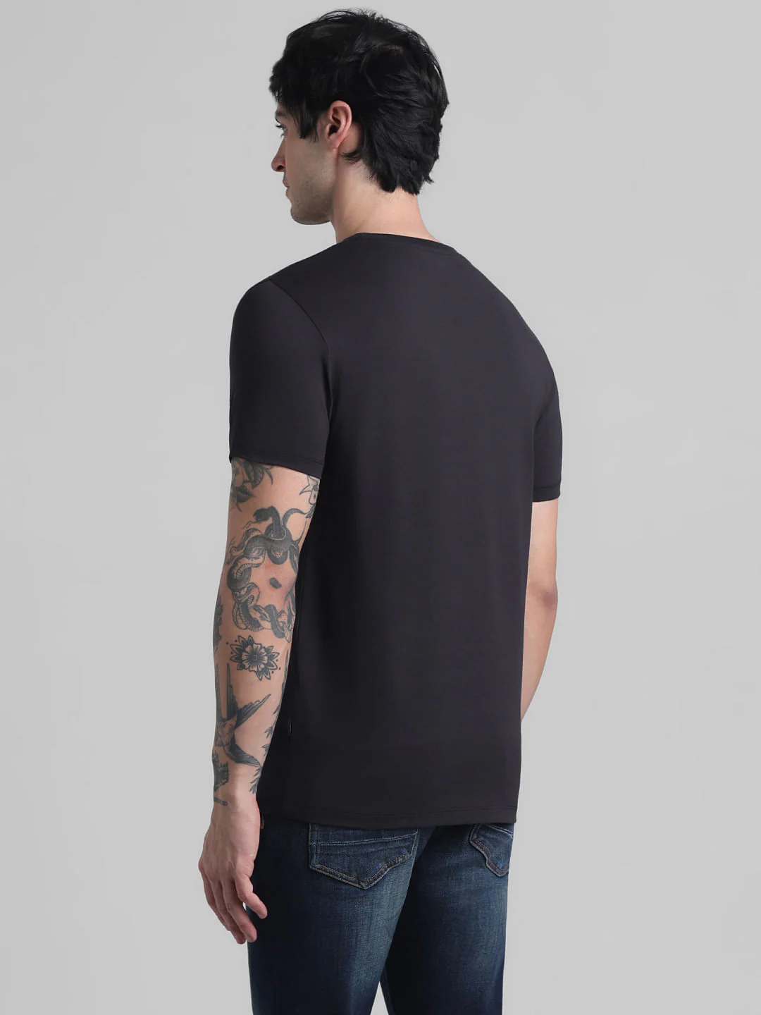 Black Floral Print T-shirt - Image 4
