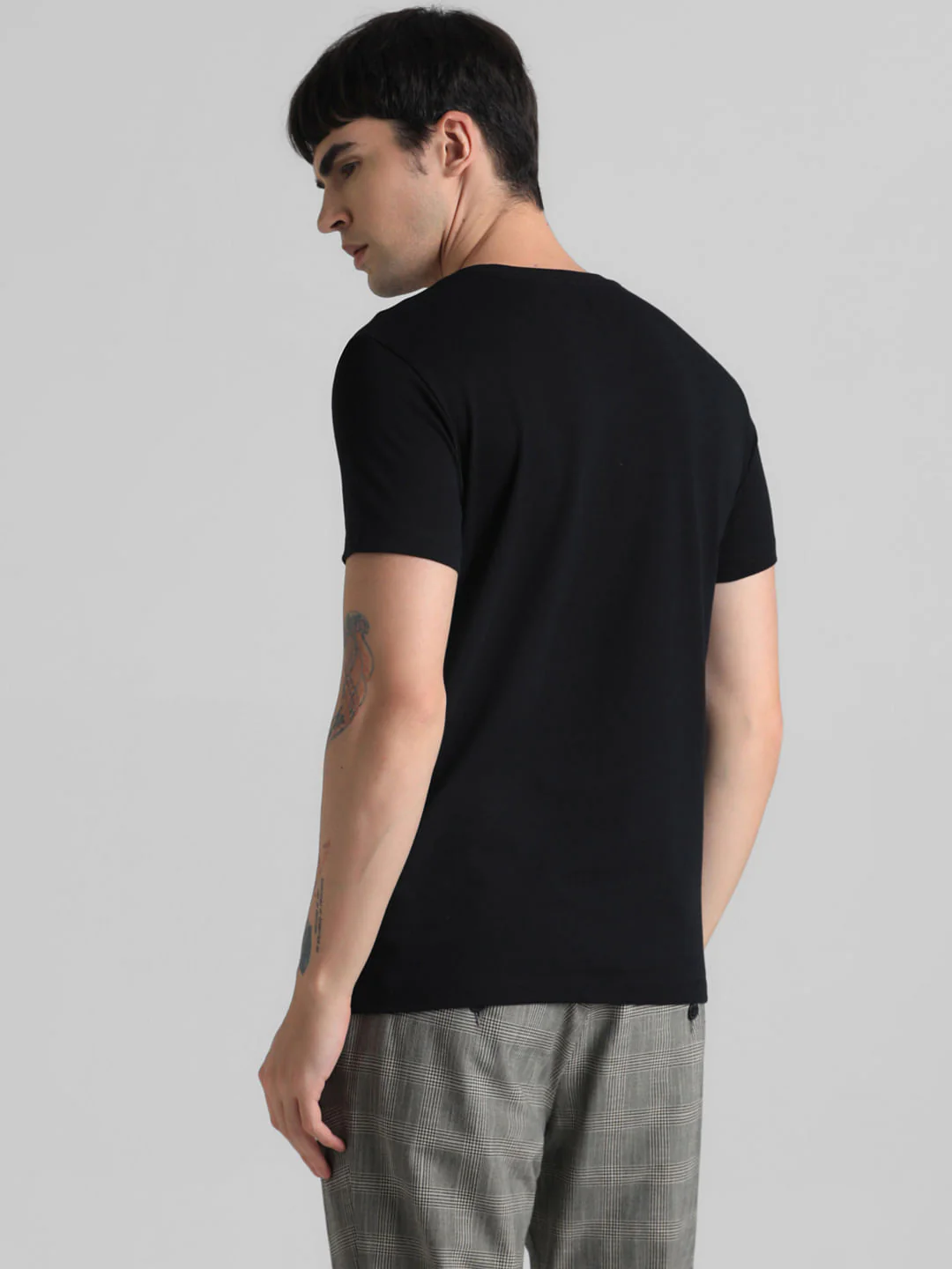 Black Logo Print Crew Neck T-shirt - Image 4