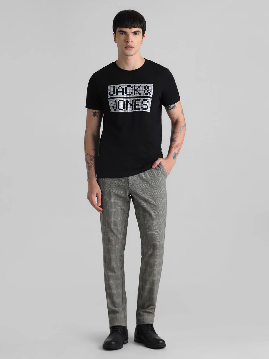 Black Logo Print Crew Neck T-shirt - Image 6
