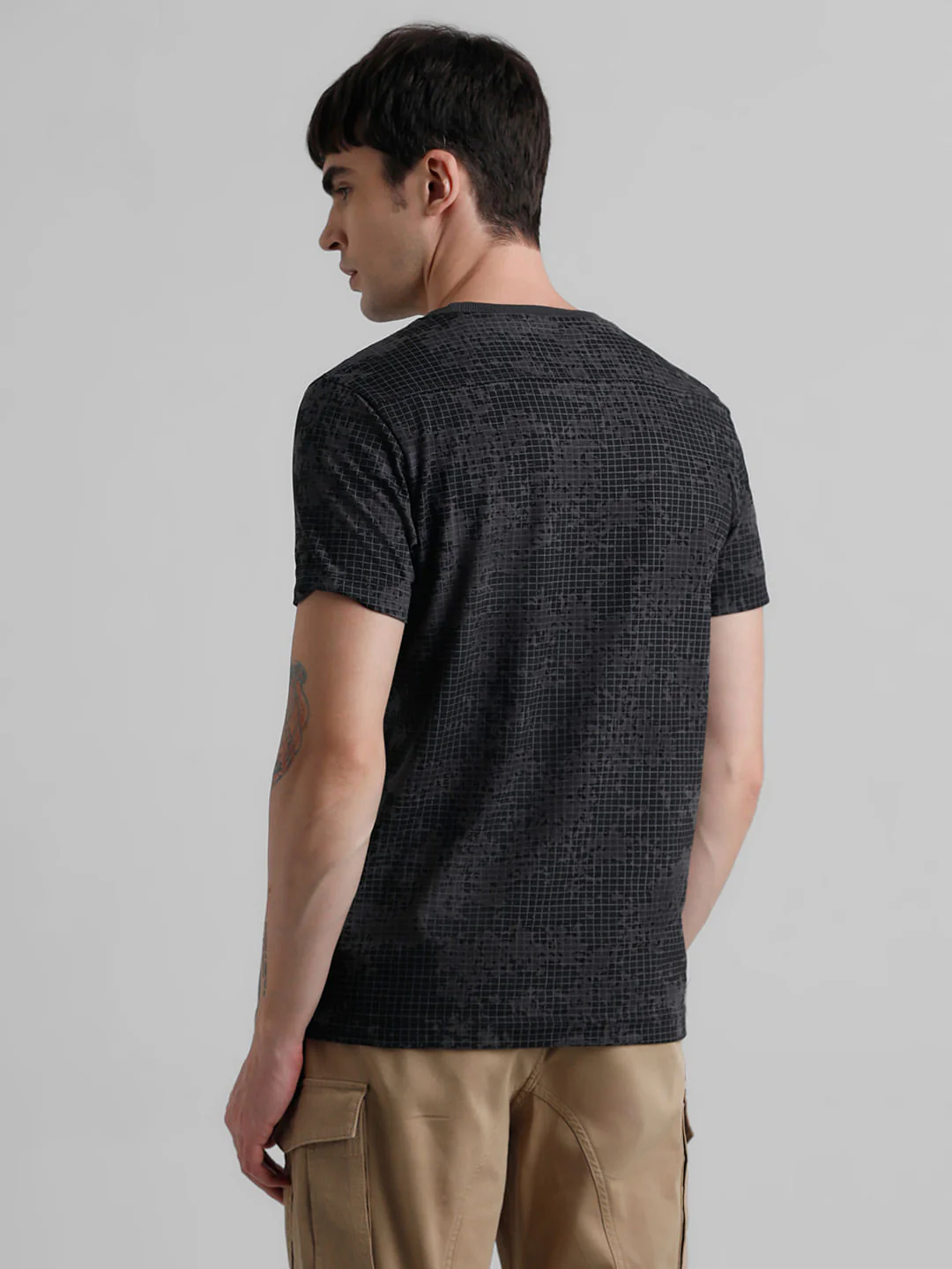 Black Printed Patch Pocket T-shirt - Image 4