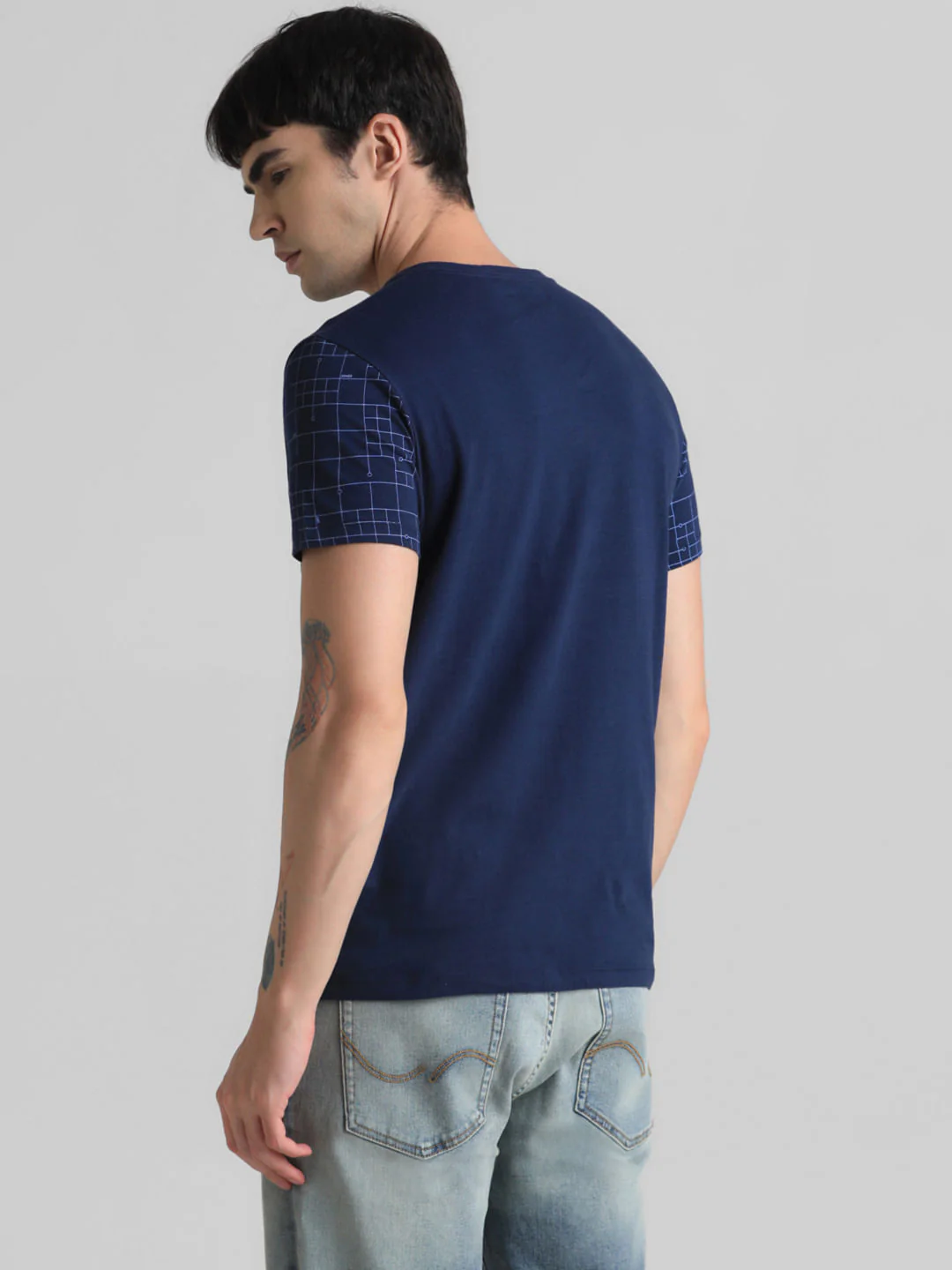 Blue Grid Print Crew Neck T-shirt - Image 4