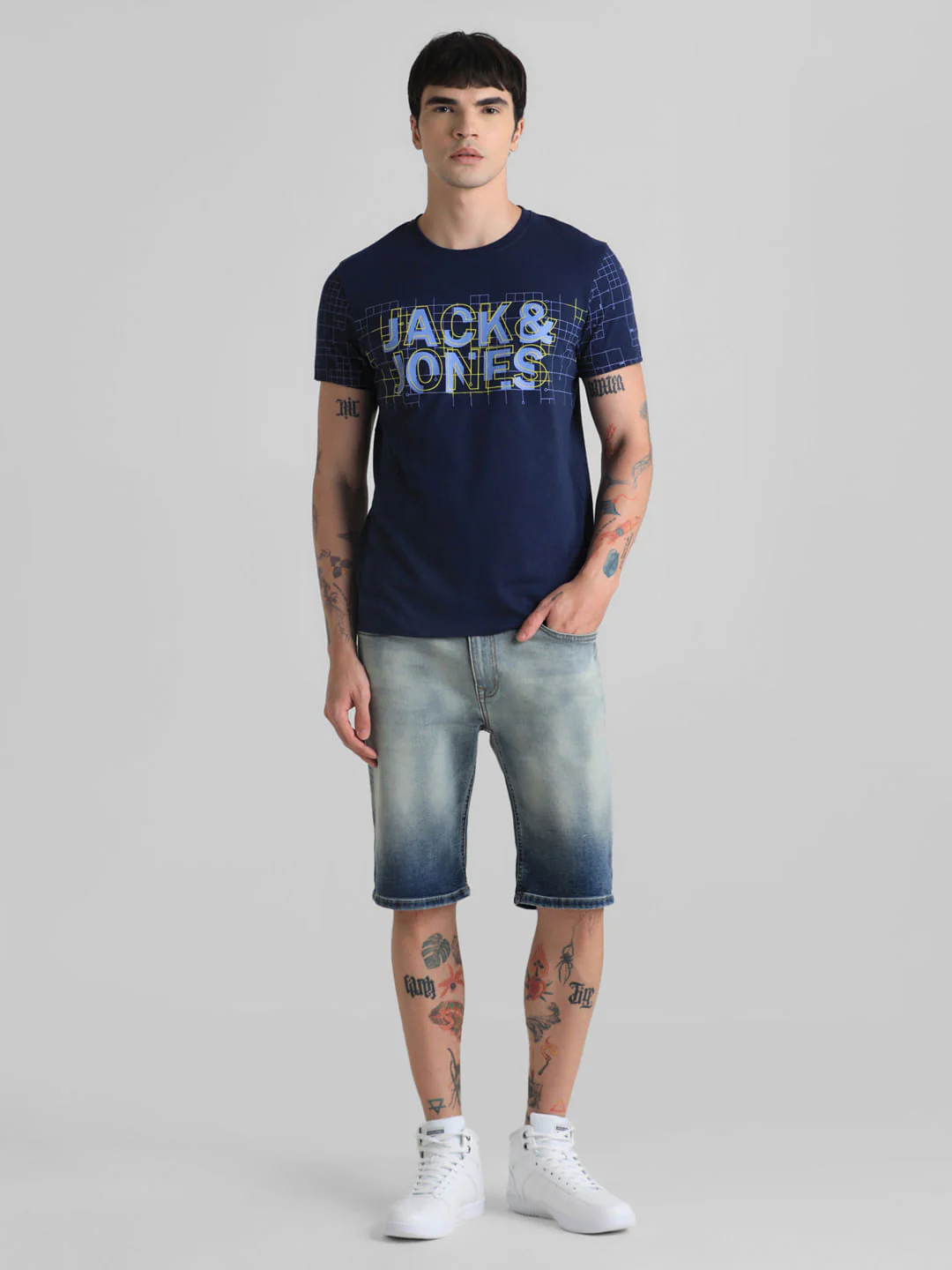 Blue Grid Print Crew Neck T-shirt - Image 6