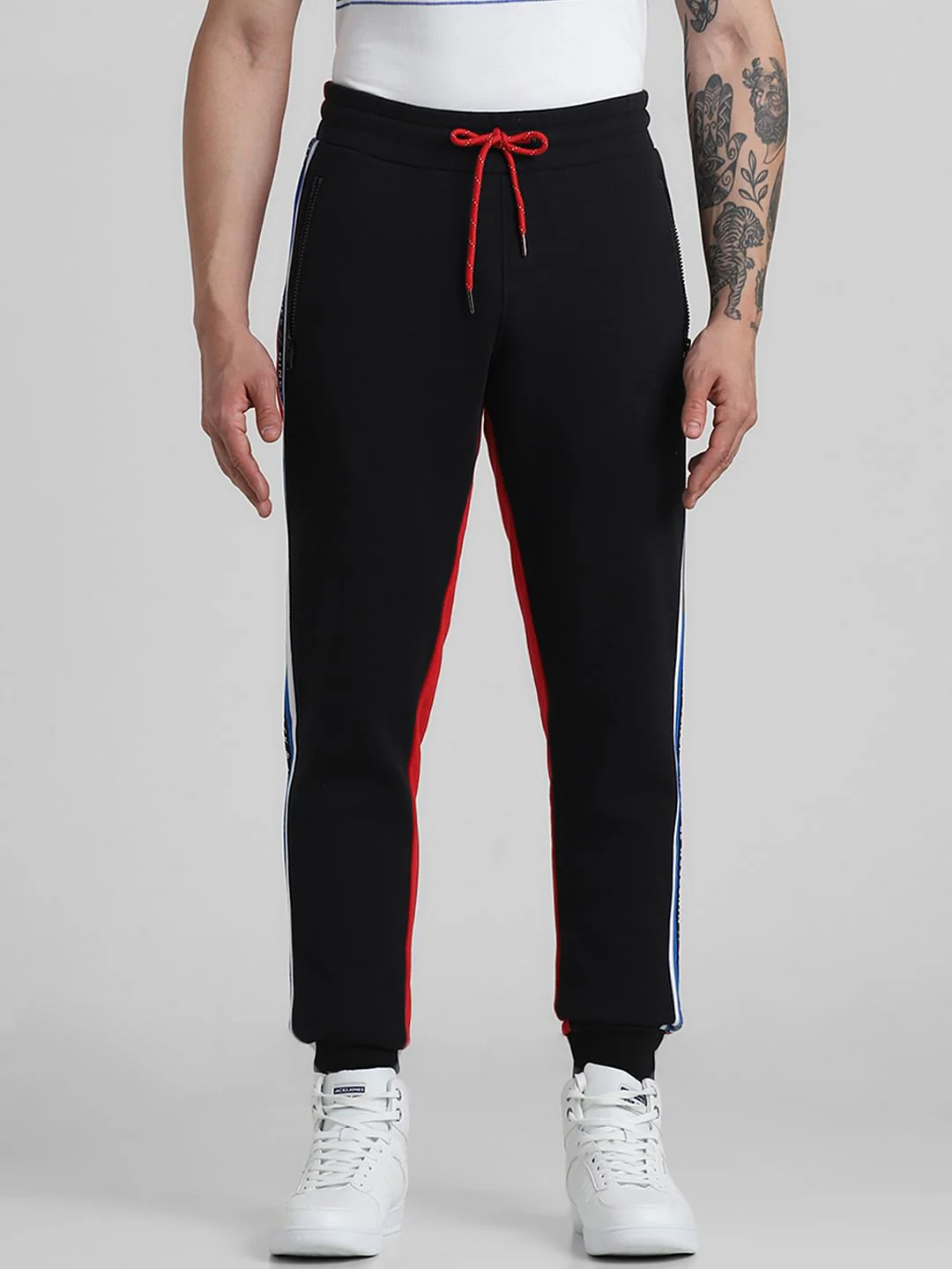 Black & Red Mid Rise Colourblocked Sweatpants - Image 3