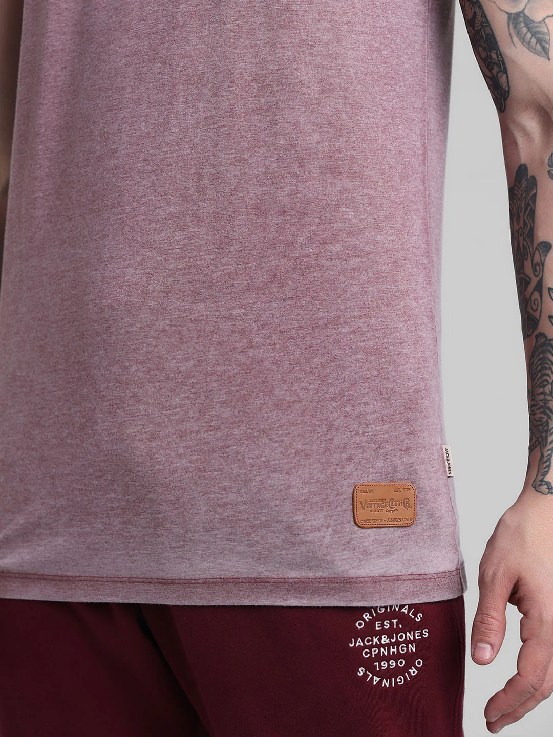 Red Knitted Crew Neck Vest - Image 5