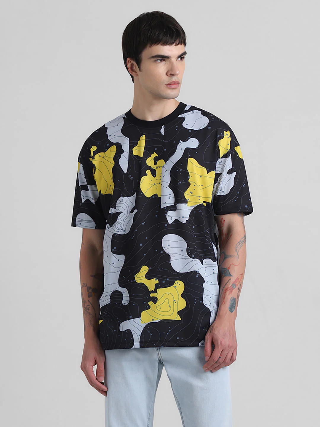 Black Abstract Print Oversized T-shirt - Image 2