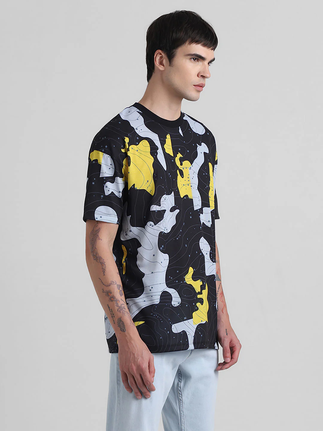 Black Abstract Print Oversized T-shirt - Image 3