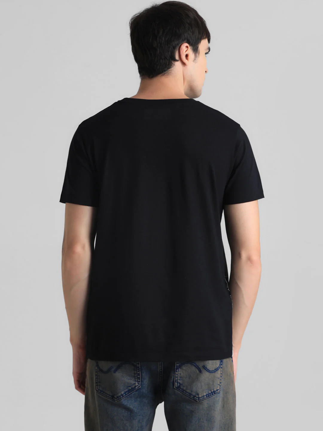 Black Printed Crew Neck T-shirt - Image 4