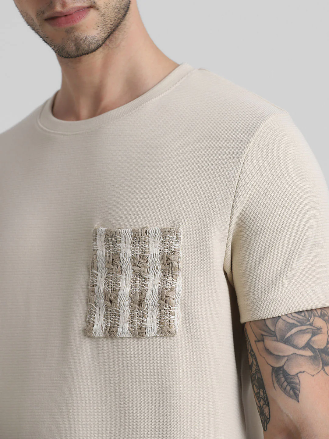 Beige Knitted Pocket Crew Neck T-shirt - Image 5