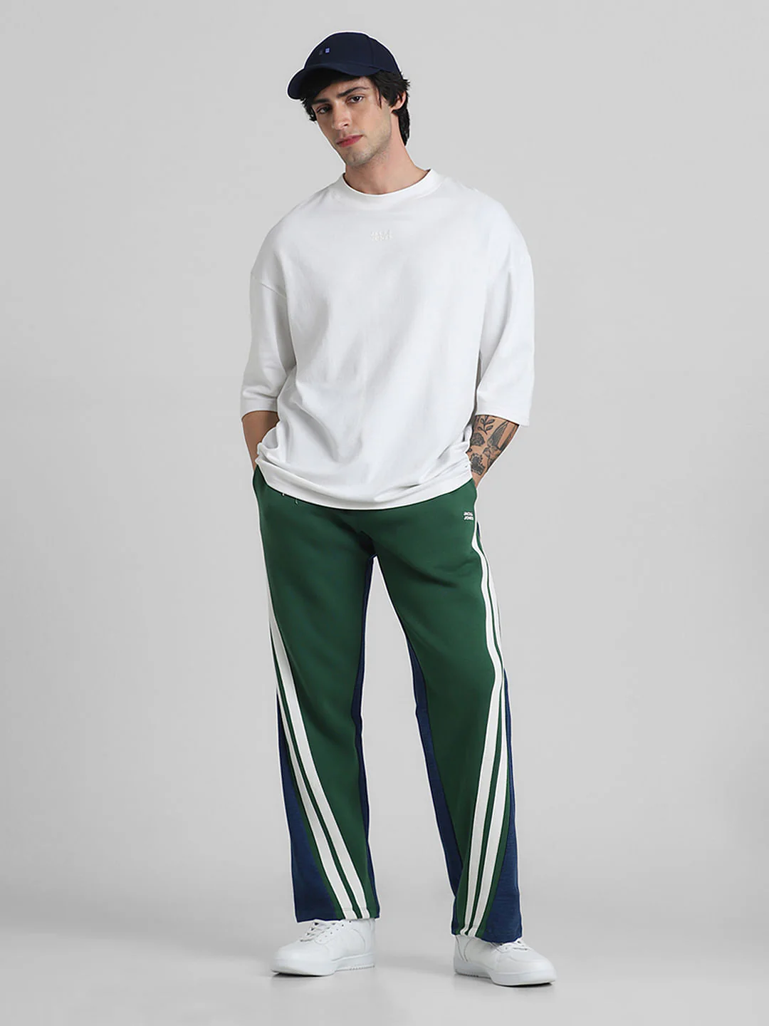 Green & Blue Mid Rise Wide Leg Sweatpants - Image 5