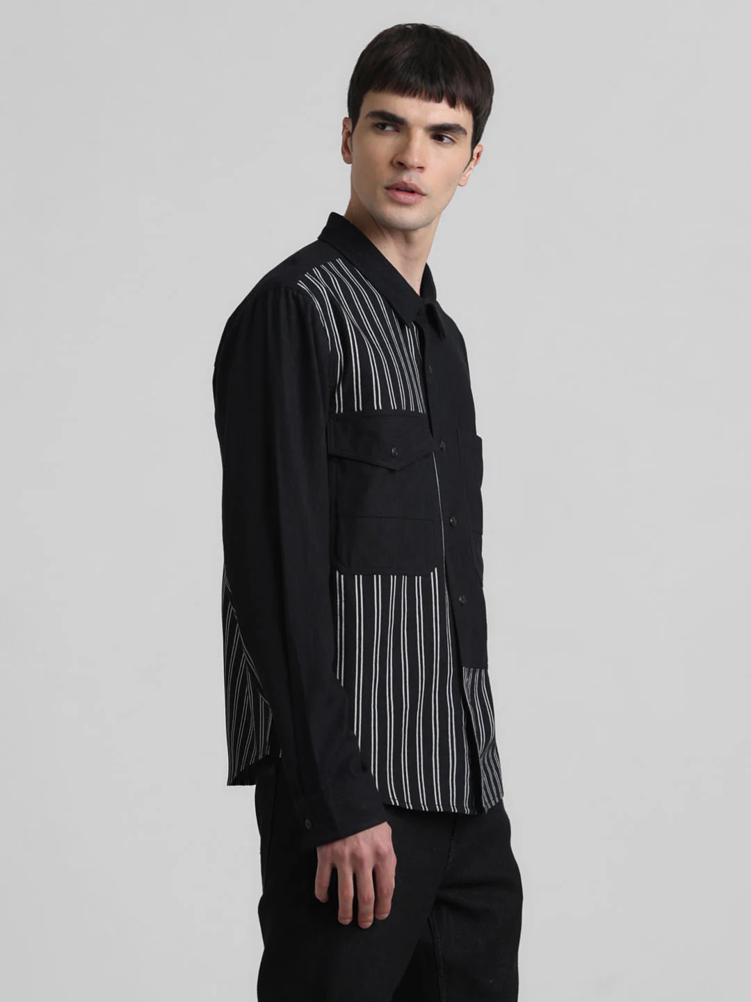 UNMATCHED by JACK&JONES Black Print-Blocked Cut & Sew Shirt - Image 3