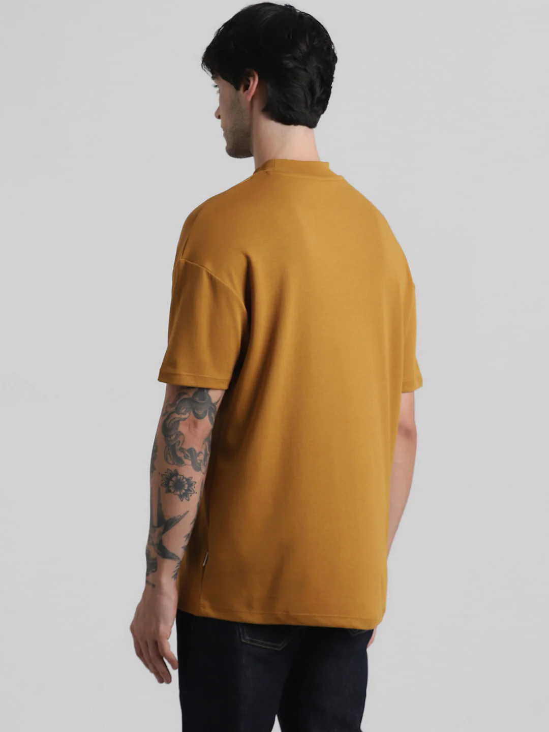Knitted Crew Neck T-shirt - Brown - Image 4