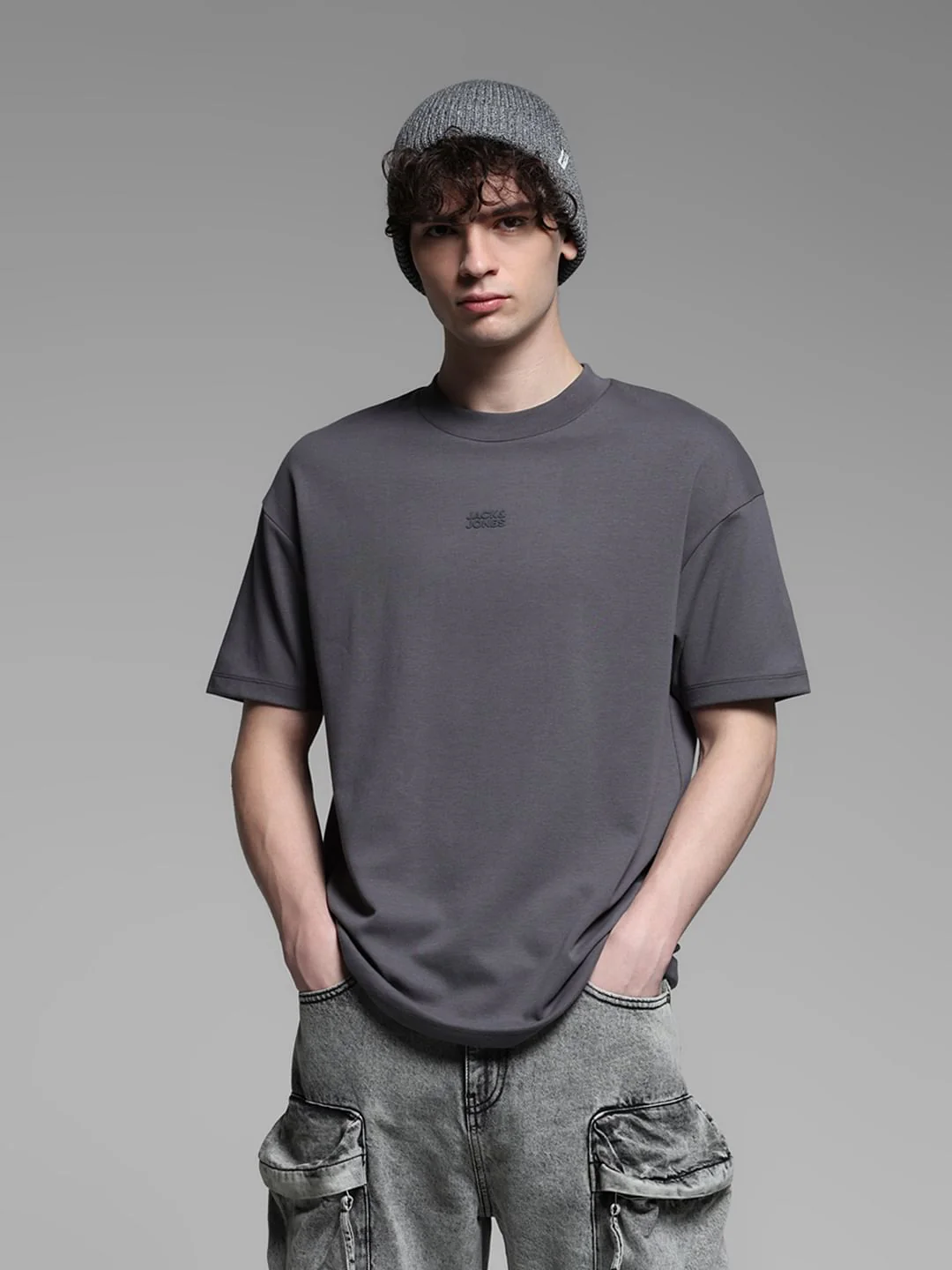 Knitted Crew Neck T-shirt - Grey
