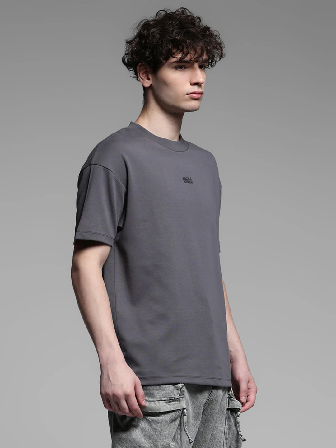 Knitted Crew Neck T-shirt - Grey - Image 3