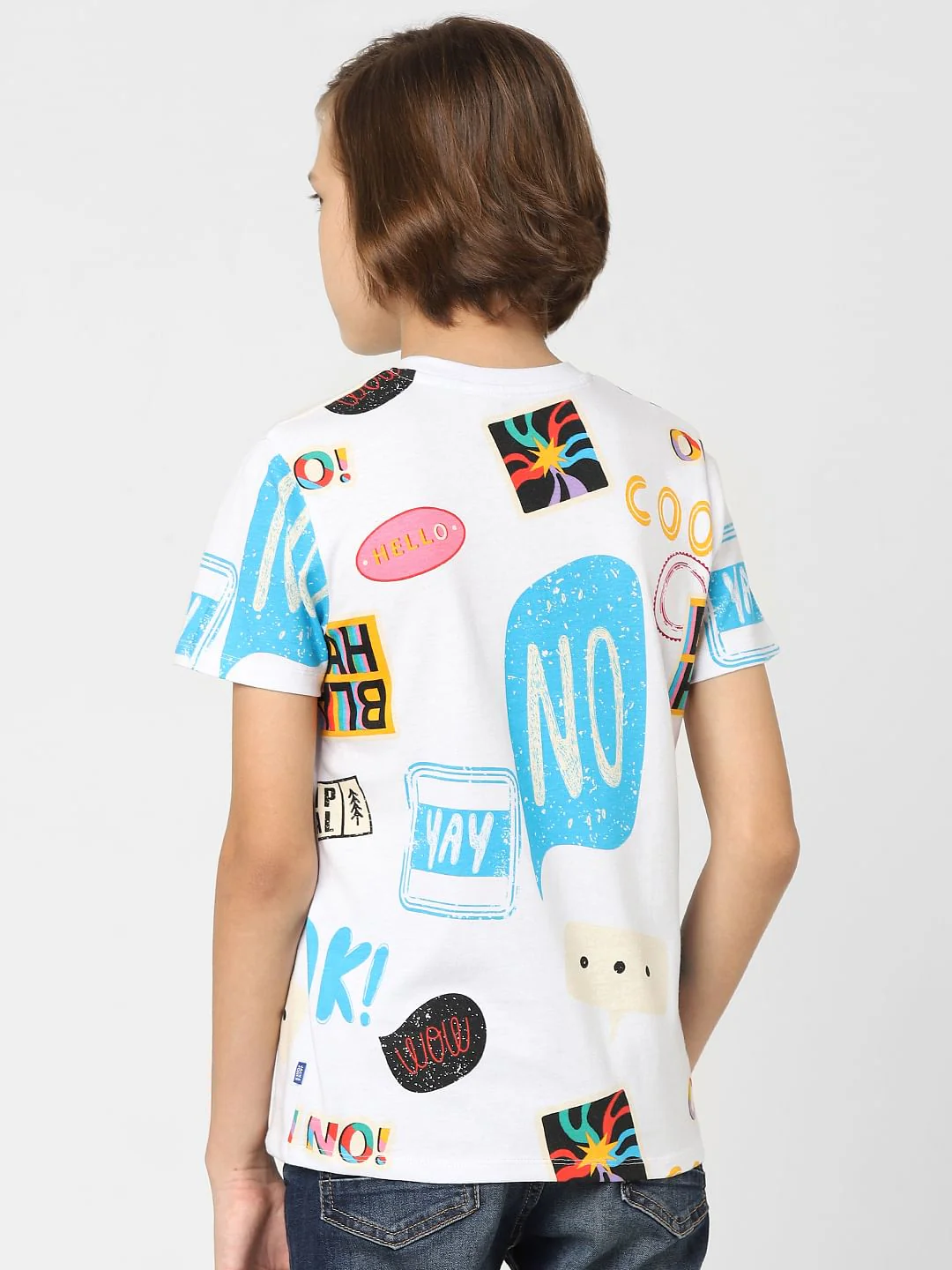 Boys White Printed Crew Neck T-shirt - Image 4
