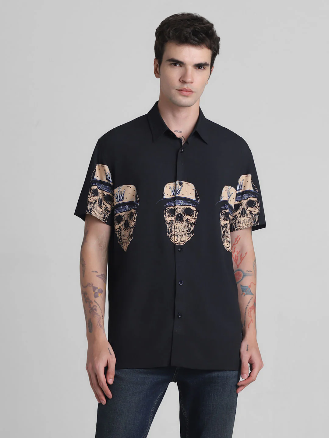 Black Embellished Print Short Sleeves Shirt - Image 2
