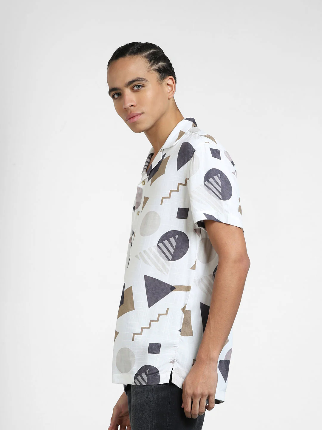 Beige Geometric Print Short Sleeves Shirt - Image 3
