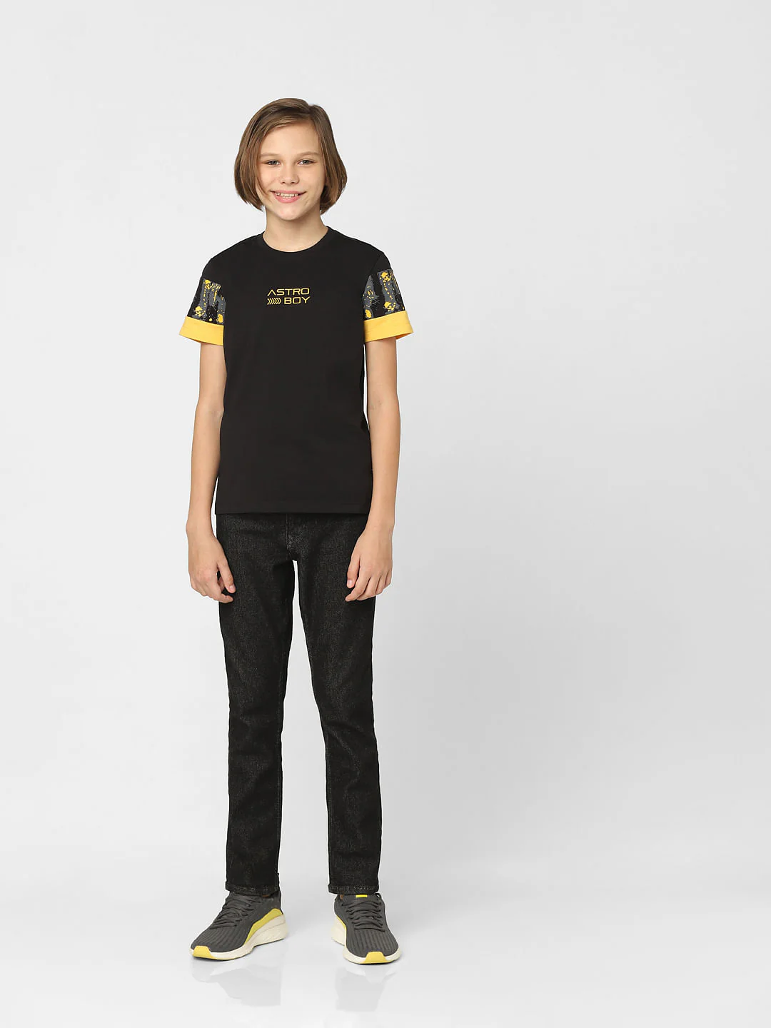 Boys Black Printed Crew Neck T-shirt - Image 6